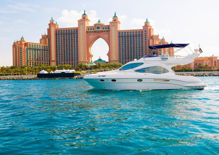 Dubai Marina Tour