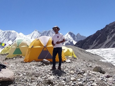 trekking Image