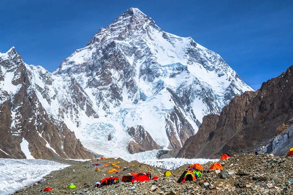 trekking Image