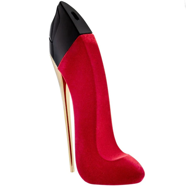  - Carolina Herrera Velvet Fatale Eau De Parfum
